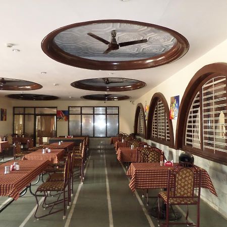 Hotel Ayodhya Nashik Exterior photo