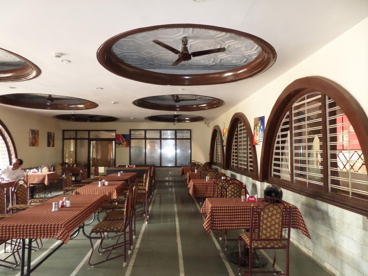 Hotel Ayodhya Nashik Exterior photo