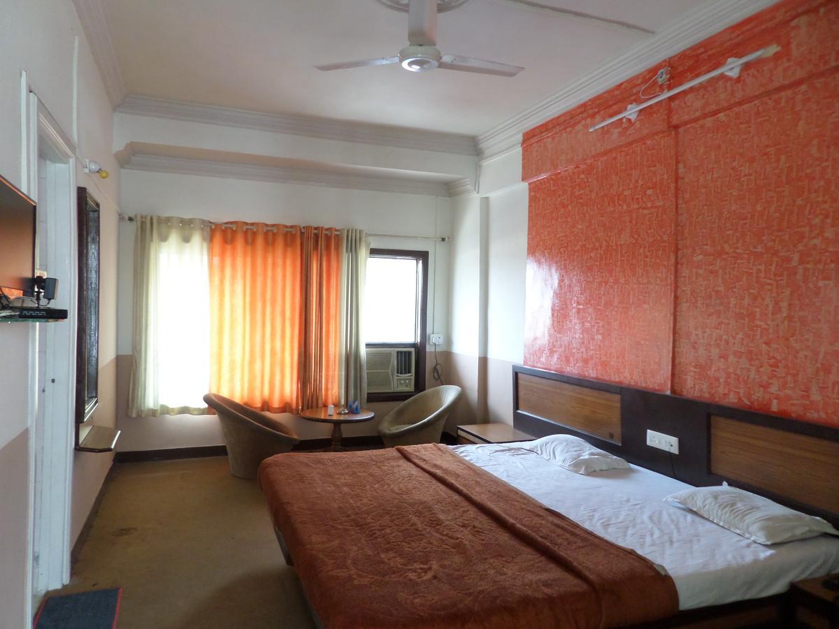 Hotel Ayodhya Nashik Exterior photo
