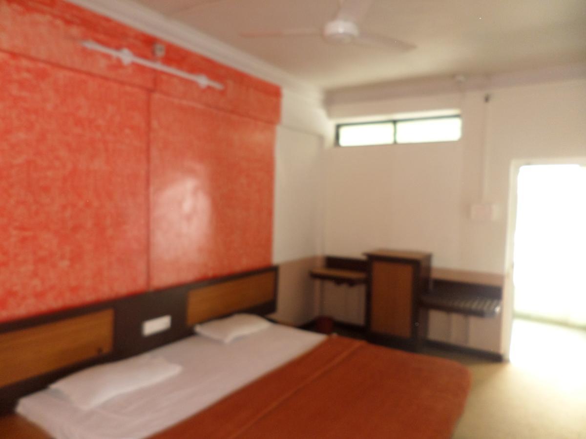 Hotel Ayodhya Nashik Exterior photo